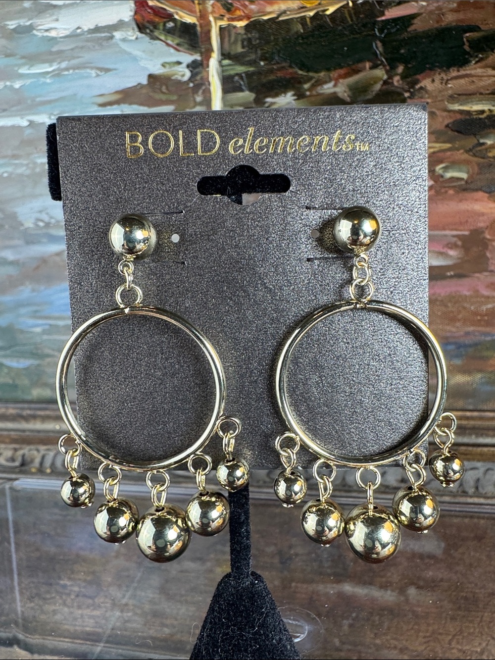 0640-BOLD elements Shiny Gold Hoop Earrings with Dangling Spheres